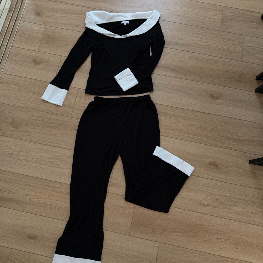 Women's Black and White Sleepwear Set